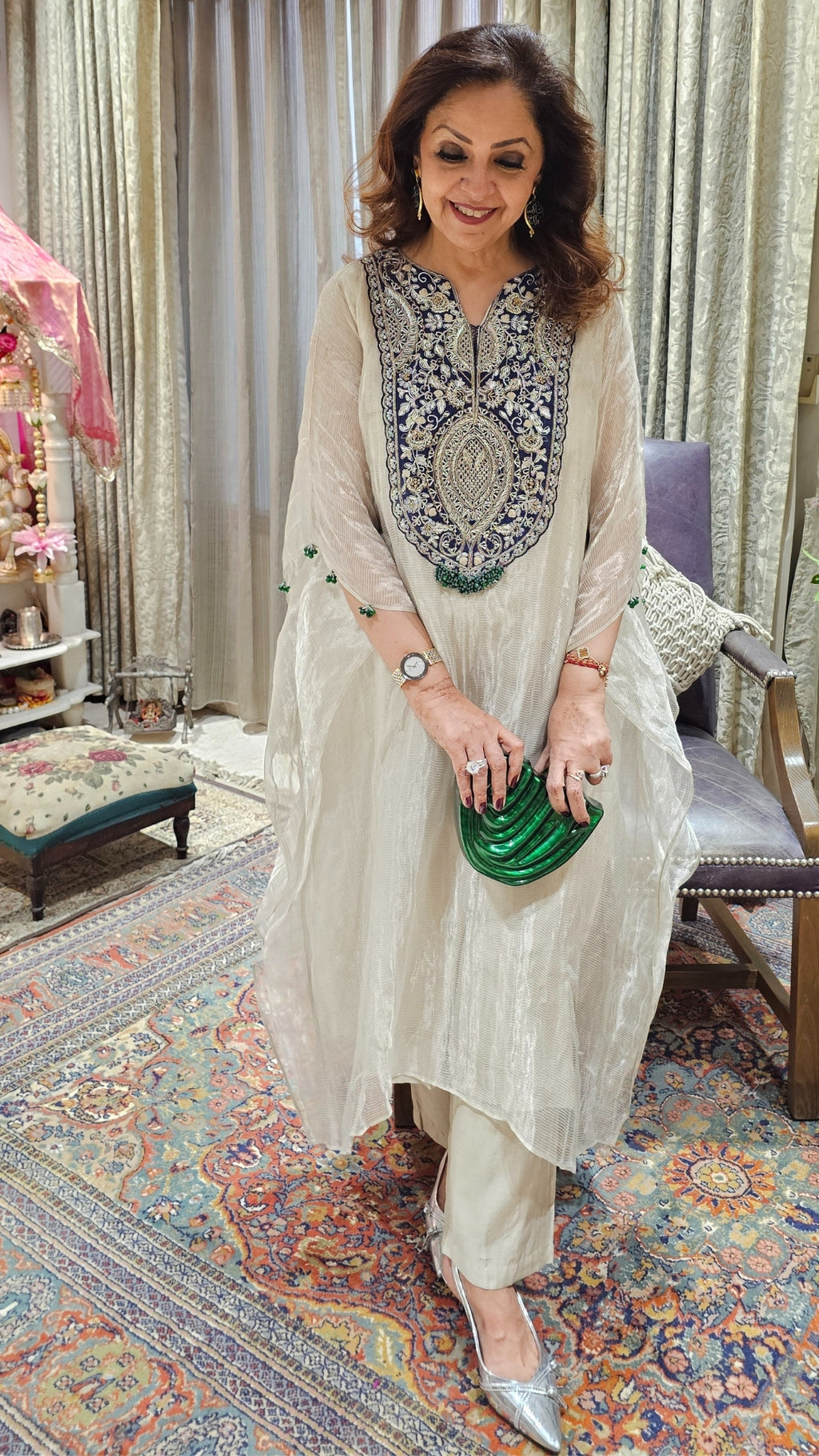 Hand Embroidered Silk Tissue Set with with Sui-ka-Kaam Dabka and Zardozi Cape