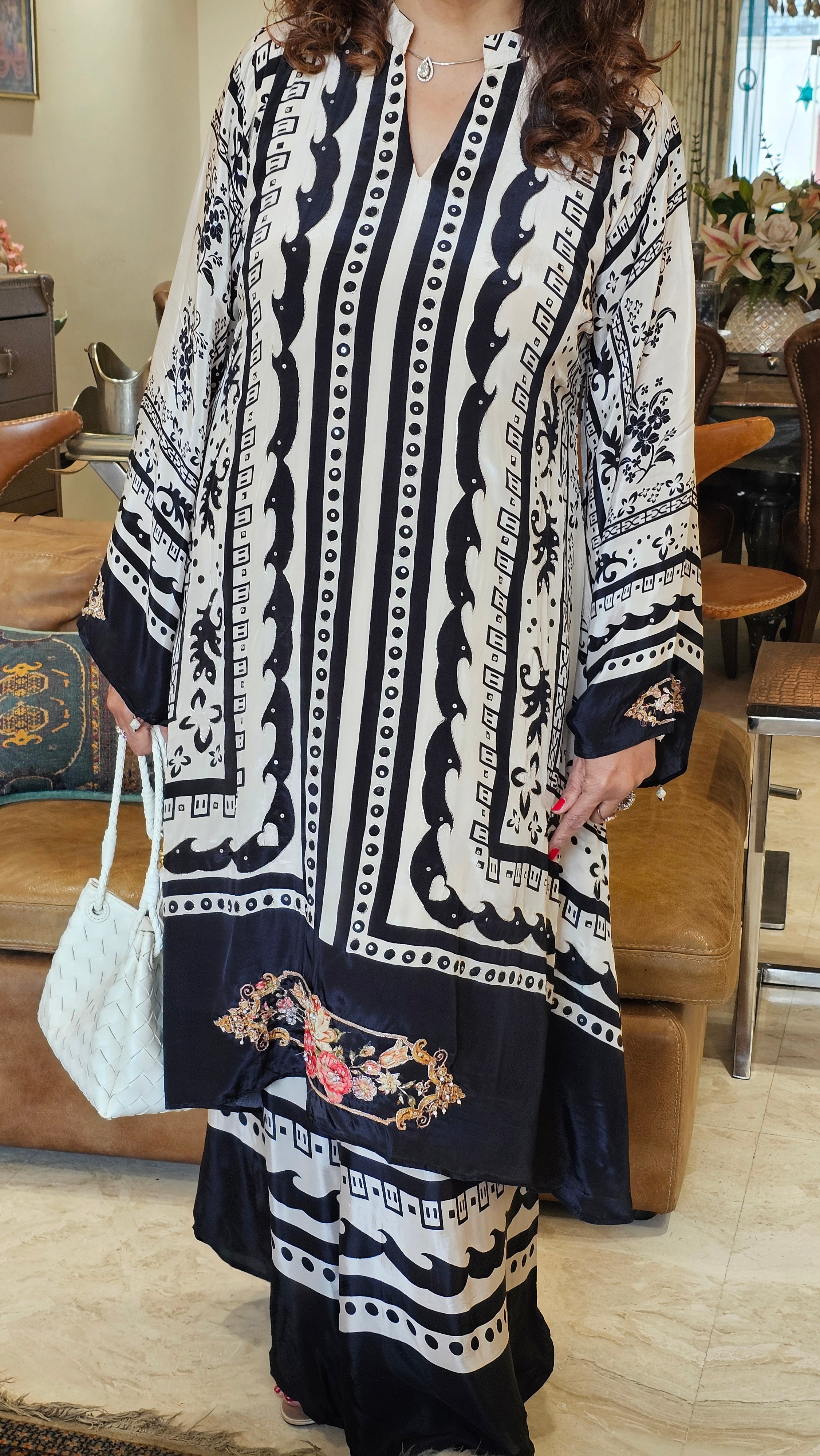 Stunning Digital Printed Aari Sippi Embroidery on Kurta With Digital Printed Bottom