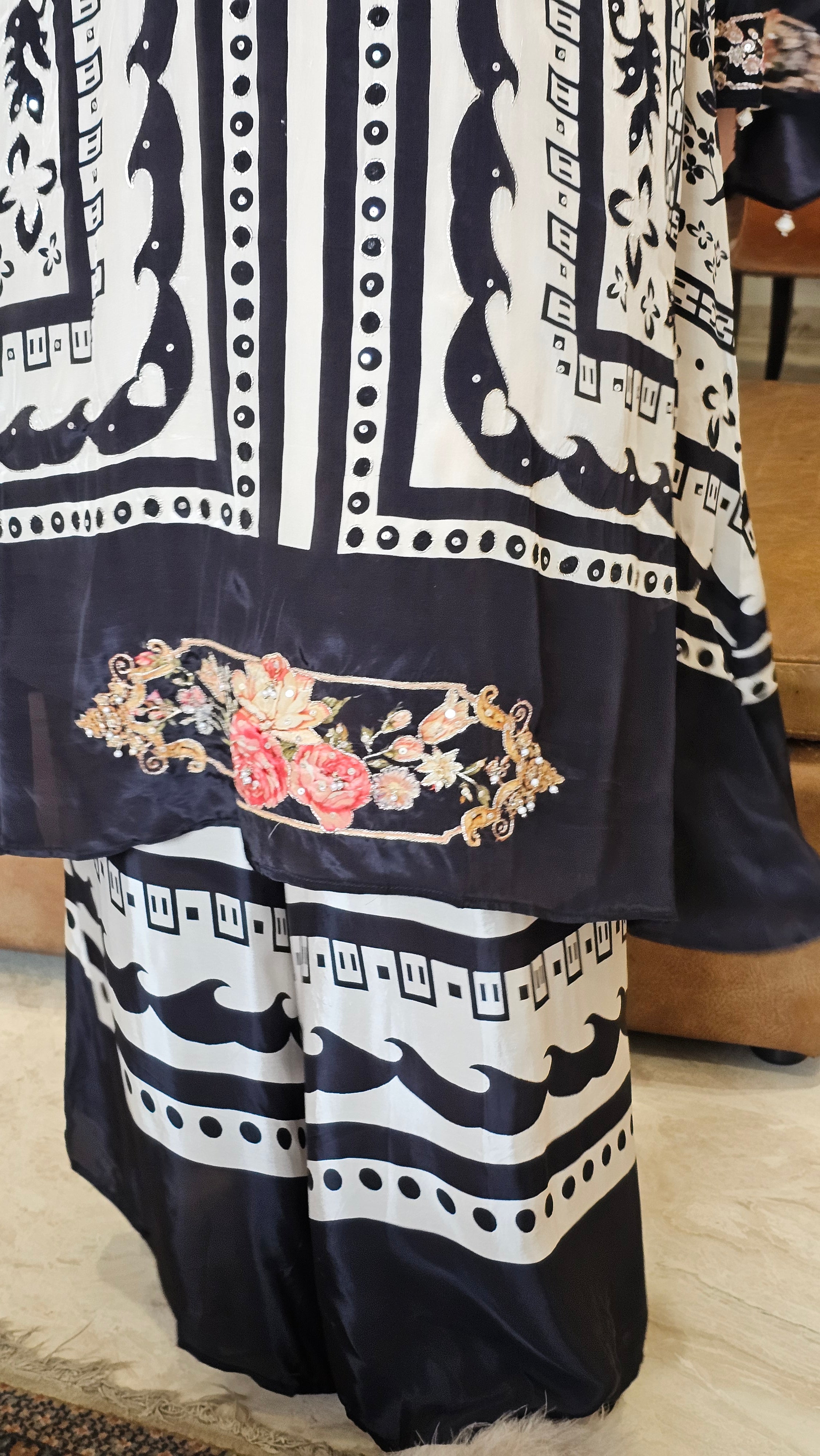 Stunning Digital Printed Aari Sippi Embroidery on Kurta With Digital Printed Bottom