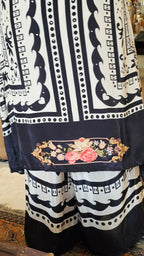 Stunning Digital Printed Aari Sippi Embroidery on Kurta With Digital Printed Bottom