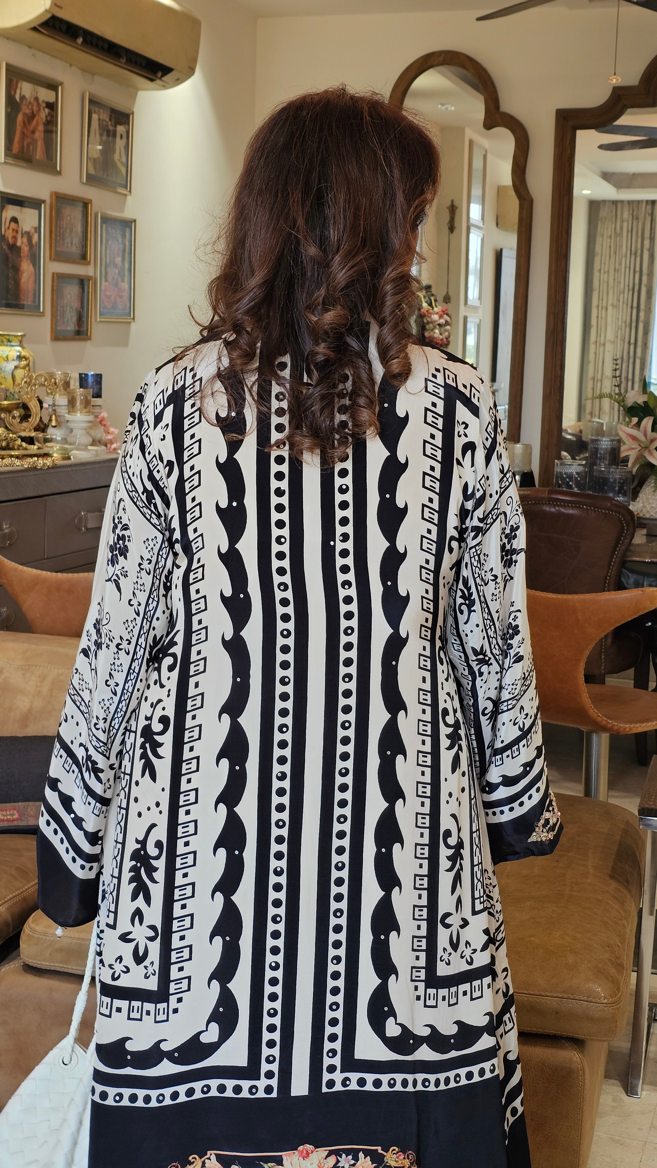 Stunning Digital Printed Aari Sippi Embroidery on Kurta With Digital Printed Bottom