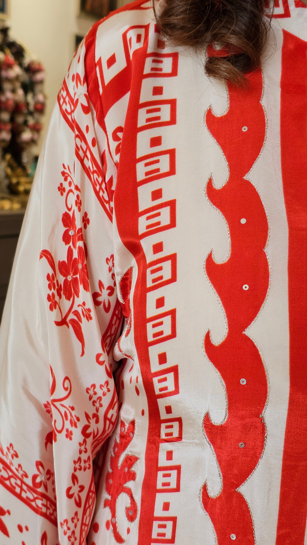 Stunning Digital Printed Aari Sippi Embroidery on Kurta With Digital Printed Bottom