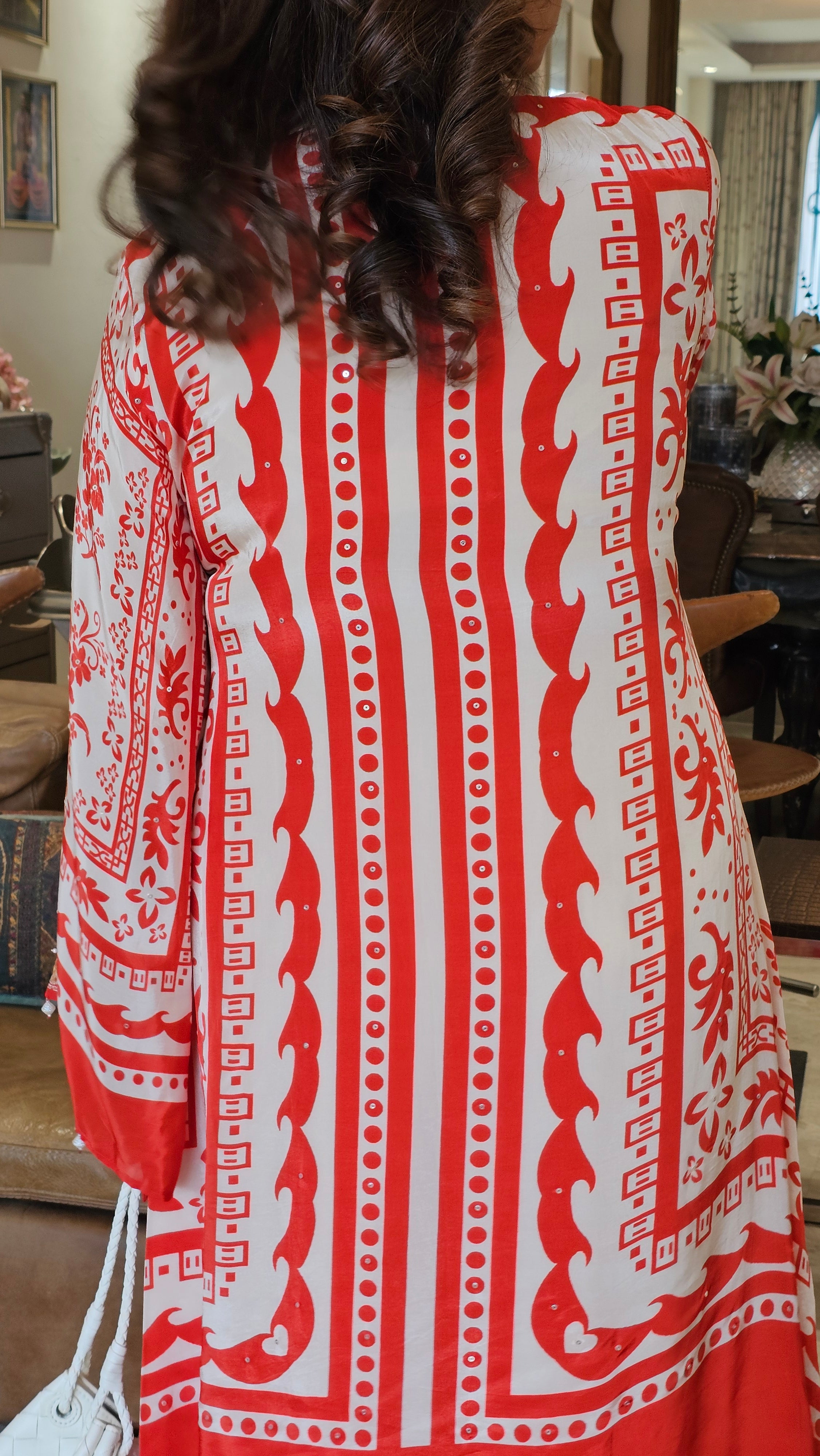 Stunning Digital Printed Aari Sippi Embroidery on Kurta With Digital Printed Bottom