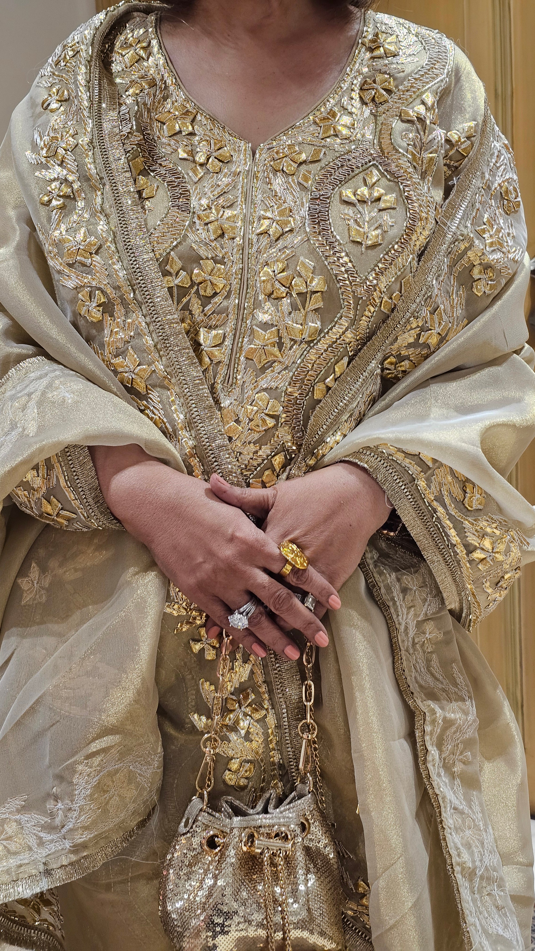 Adorable Wispy Metallic 3 Piece Set