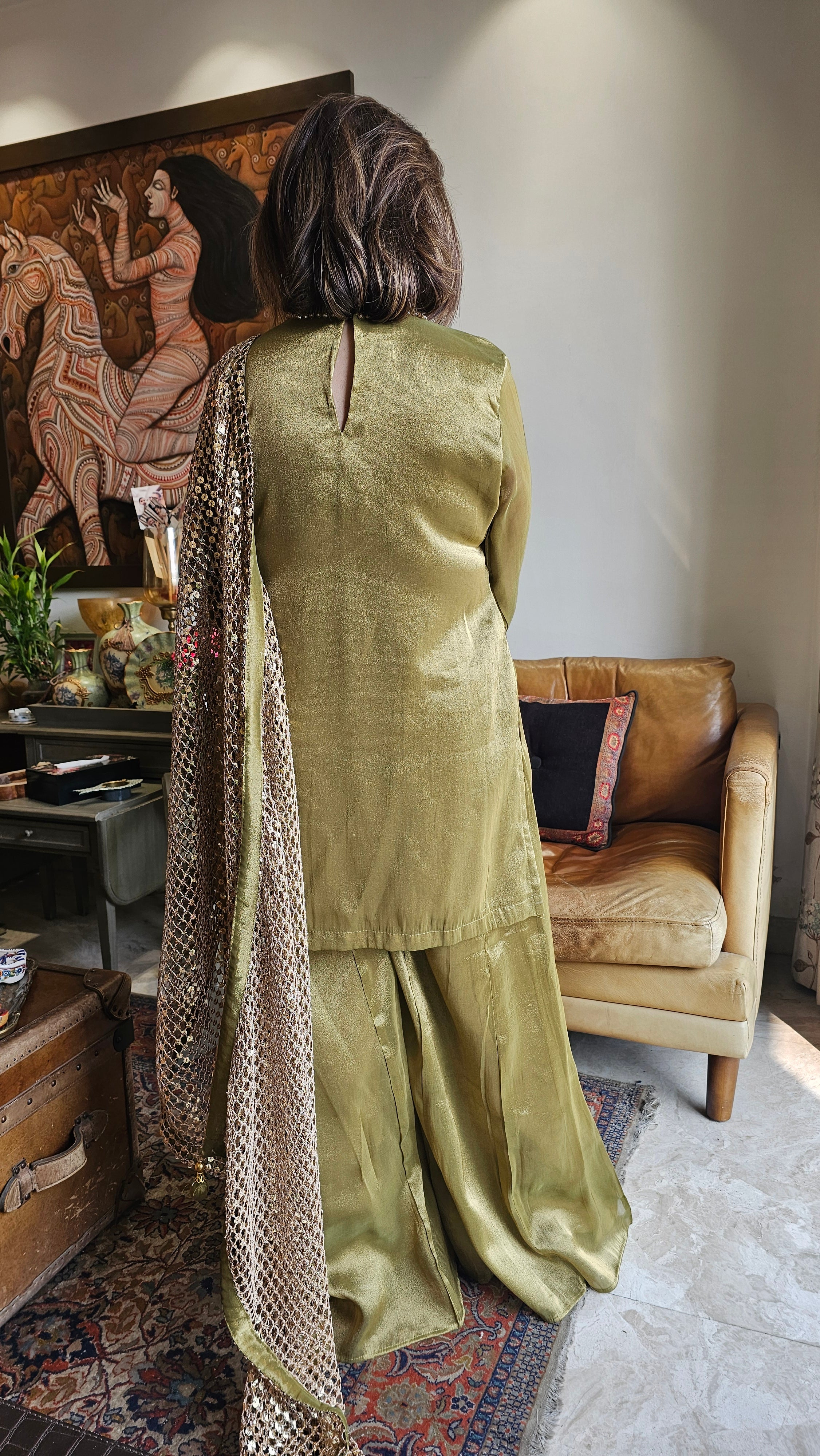 Beautiful Wispy Metallic 3 Piece Set