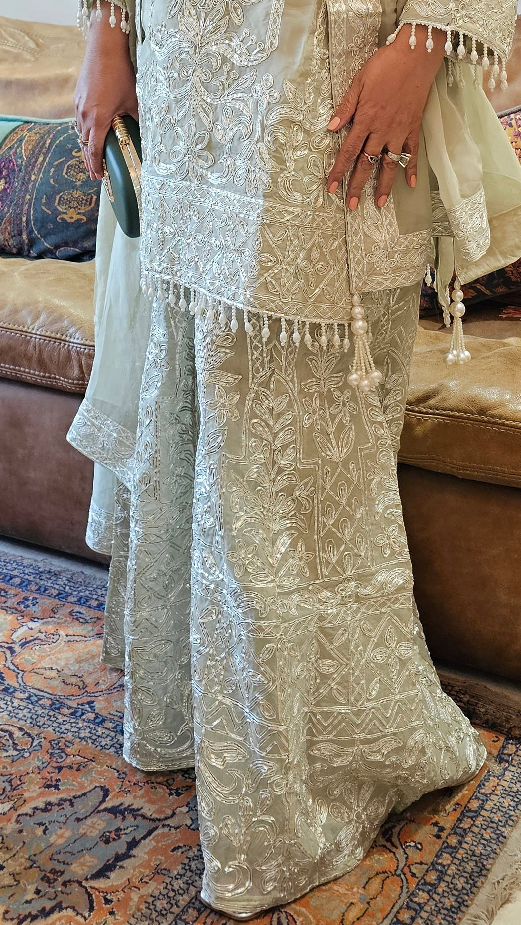 Stunning Wispy Metallic 3 Piece Set 
