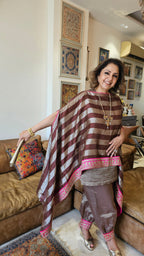 Show Stopper Pure Tissue Outfit with A Modern Twist Dressed with Contrasting Borders & Trimmings