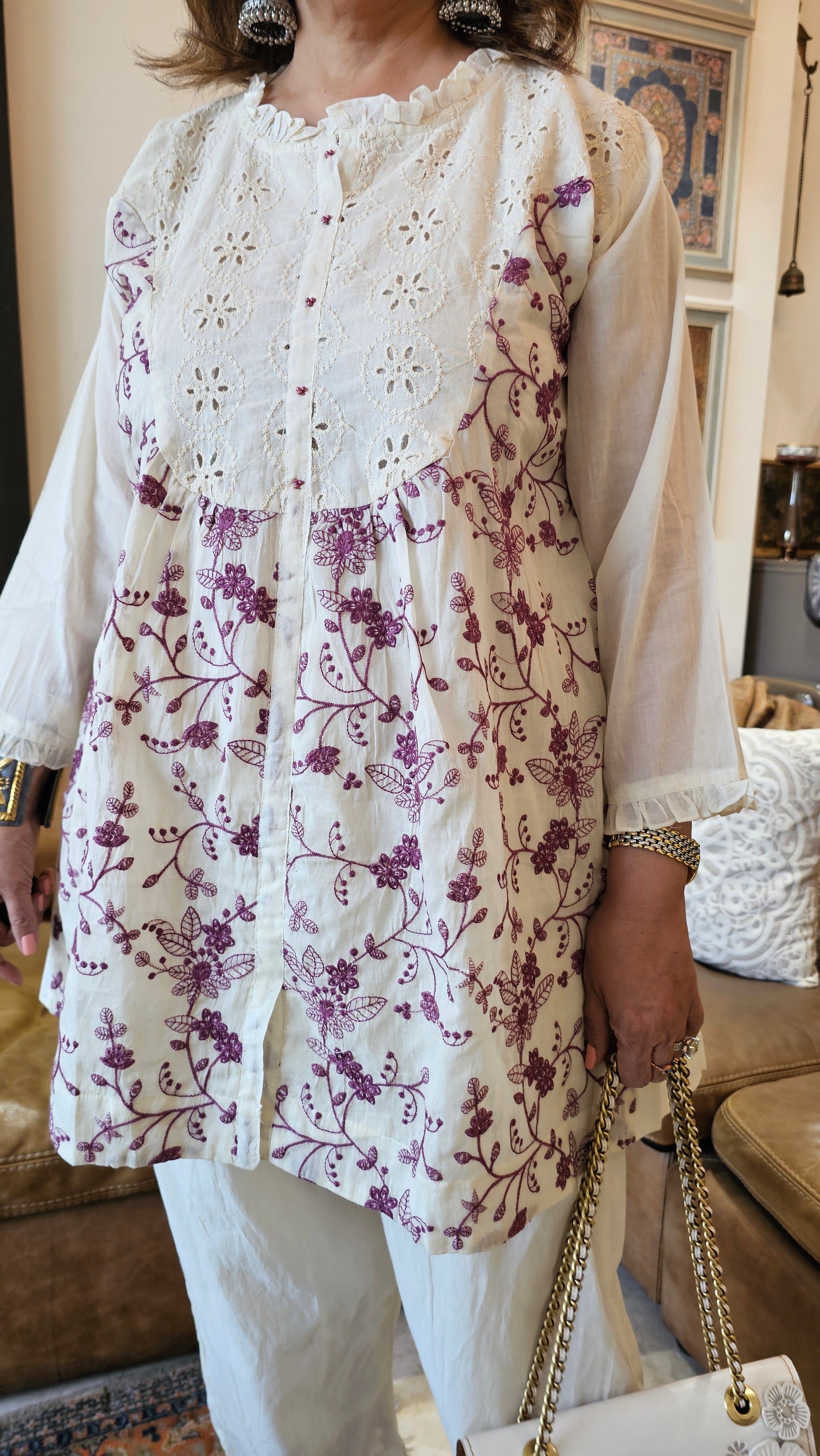 Stunning Mul Cotton 2 piece Set With floral thread work