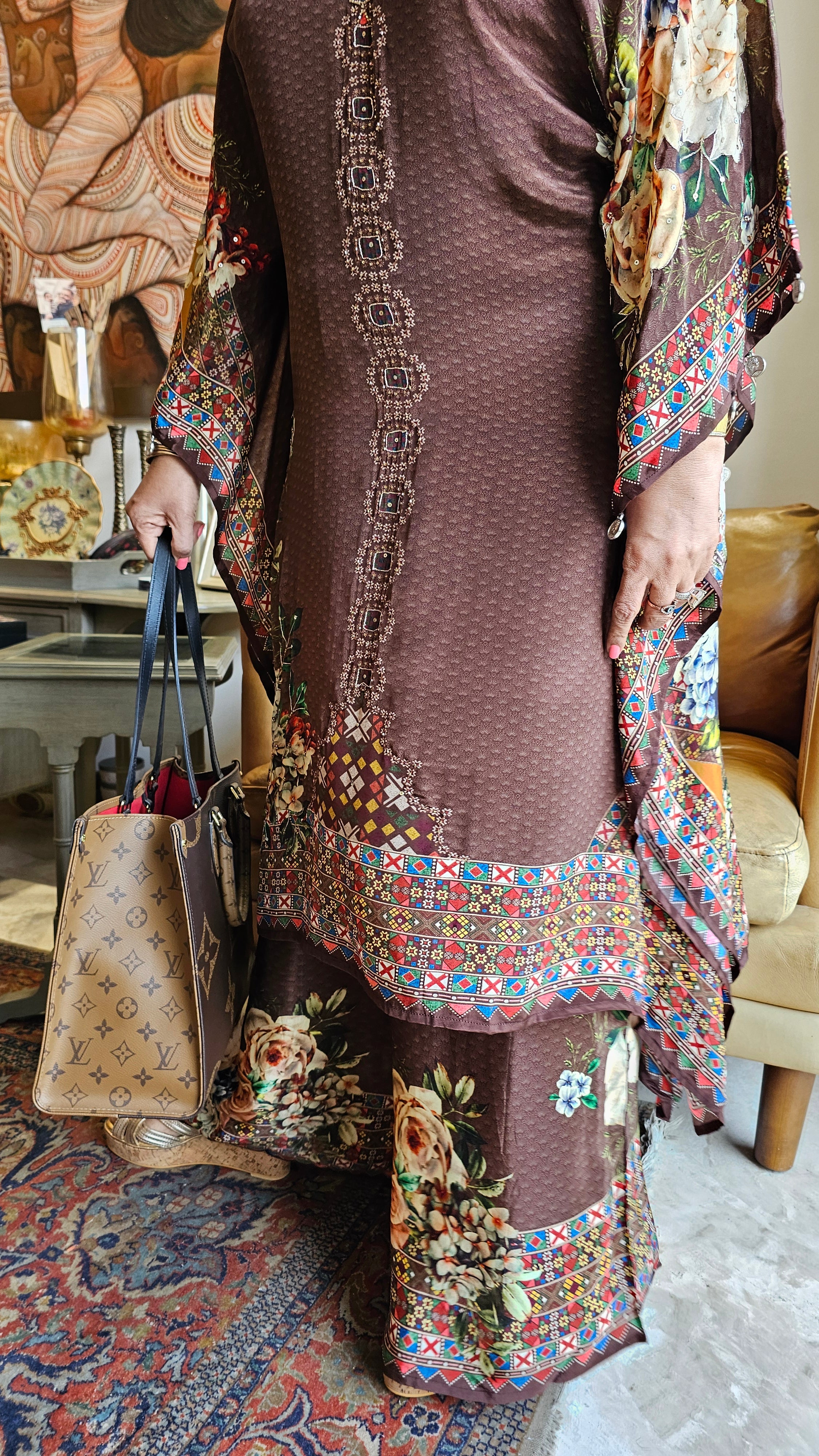 Gorgeous Crepe Fabric 3 Piece Outfit With Digital Floral Print & Hand Embroidery