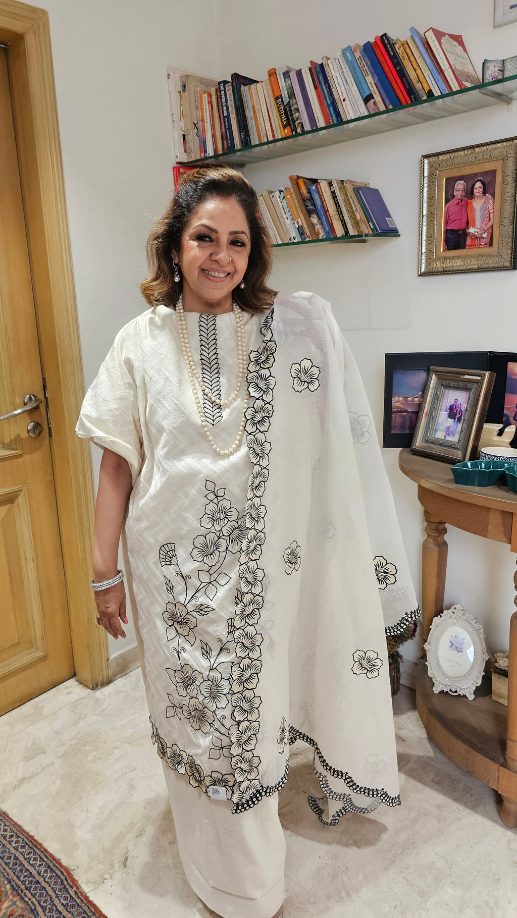 Stunning Mul - Mul & Unstitched 3 Piece Set with Applique Work