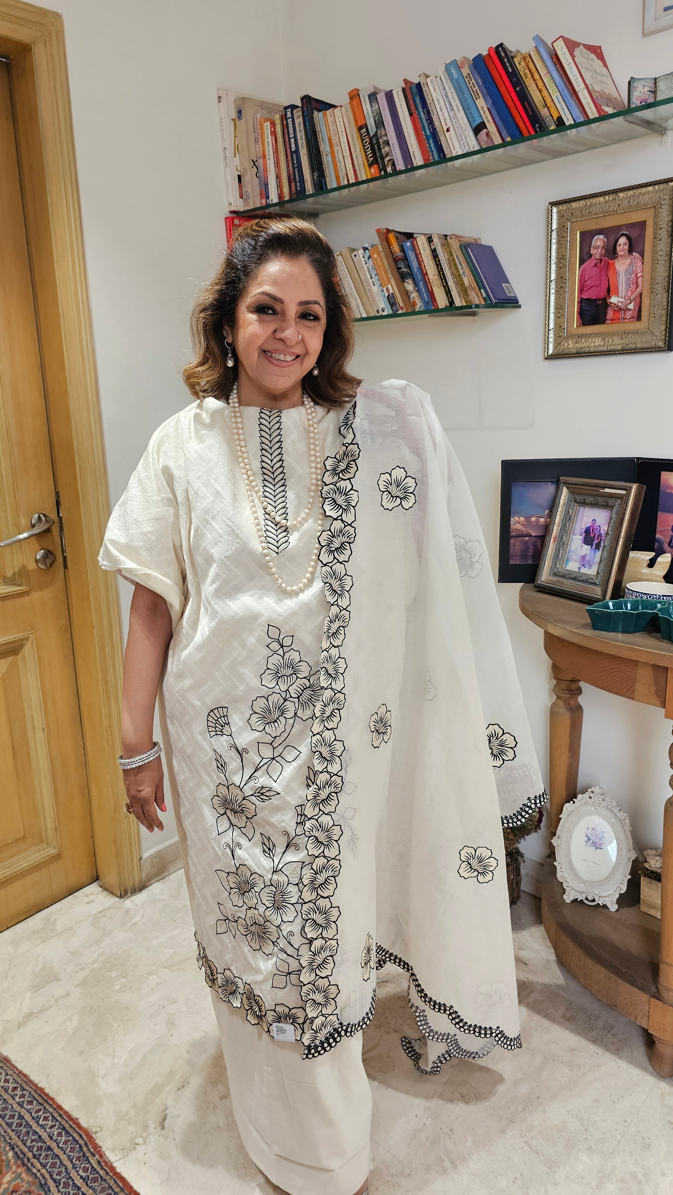 Stunning Mul - Mul & Unstitched 3 Piece Set with Applique Work
