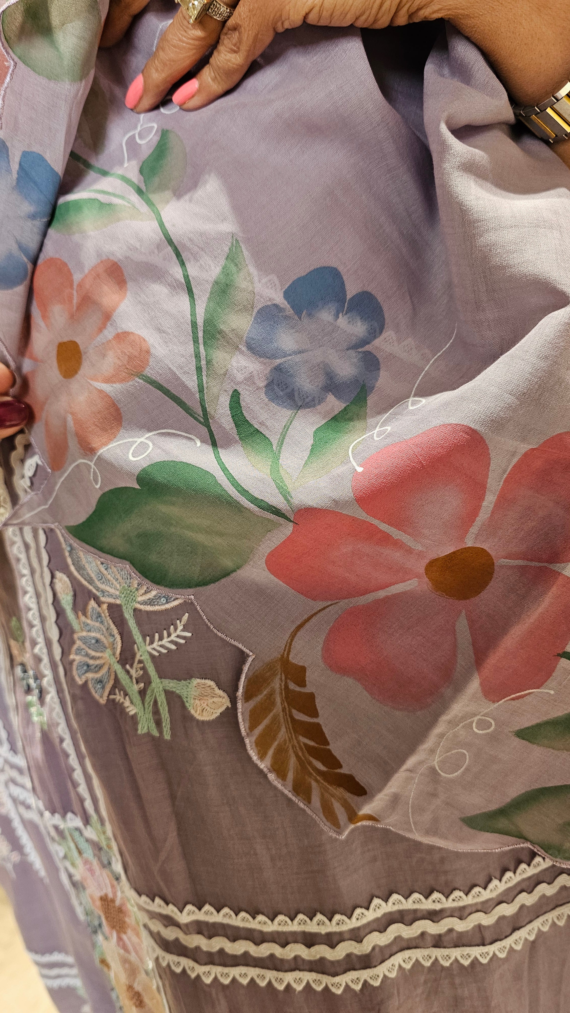 Beautiful Mul 3 piece set with Lace & Thread work