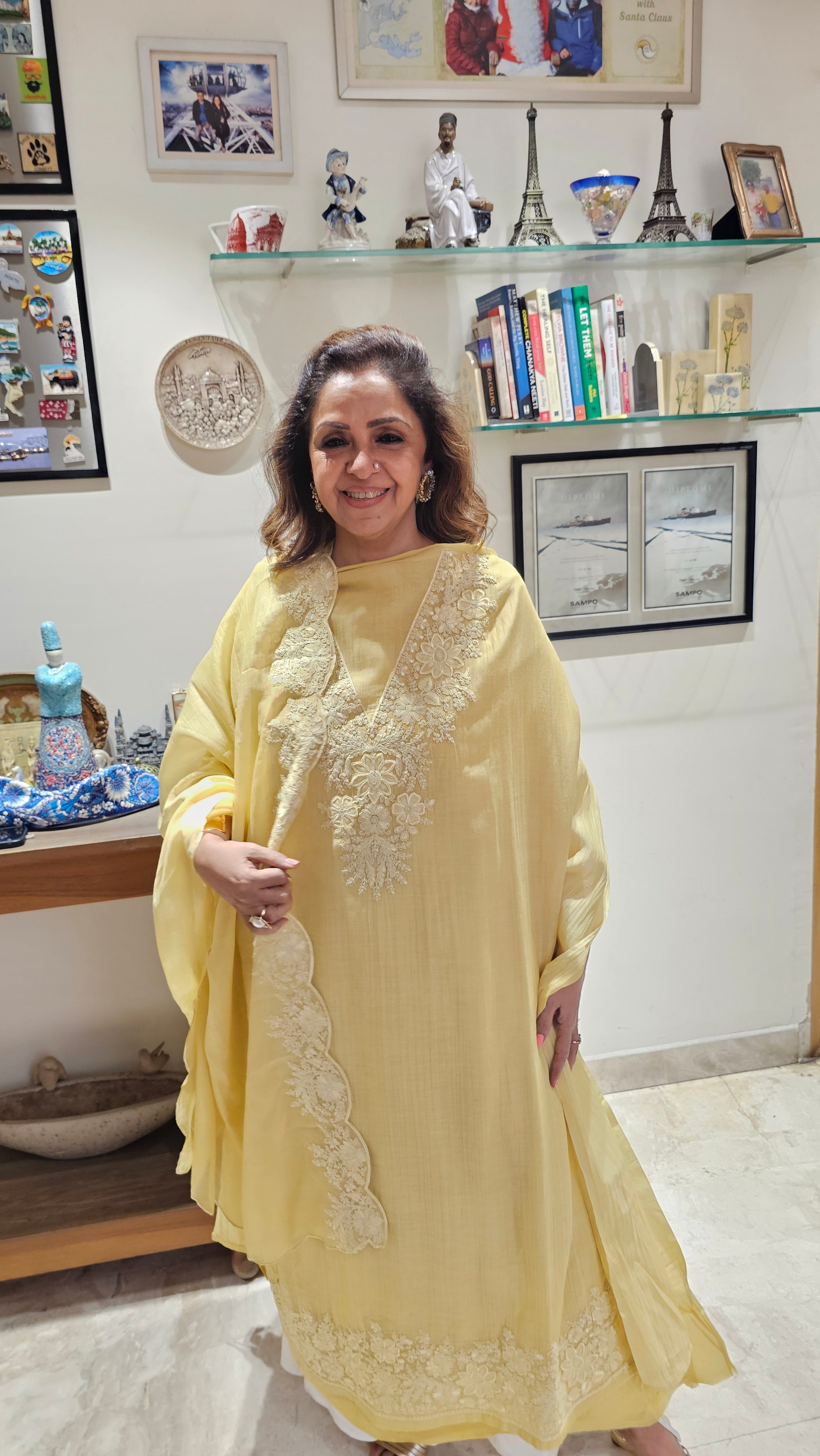 Stunning 3 Piece set with mul Top & Dupatta with Thread work with Rayon bottom