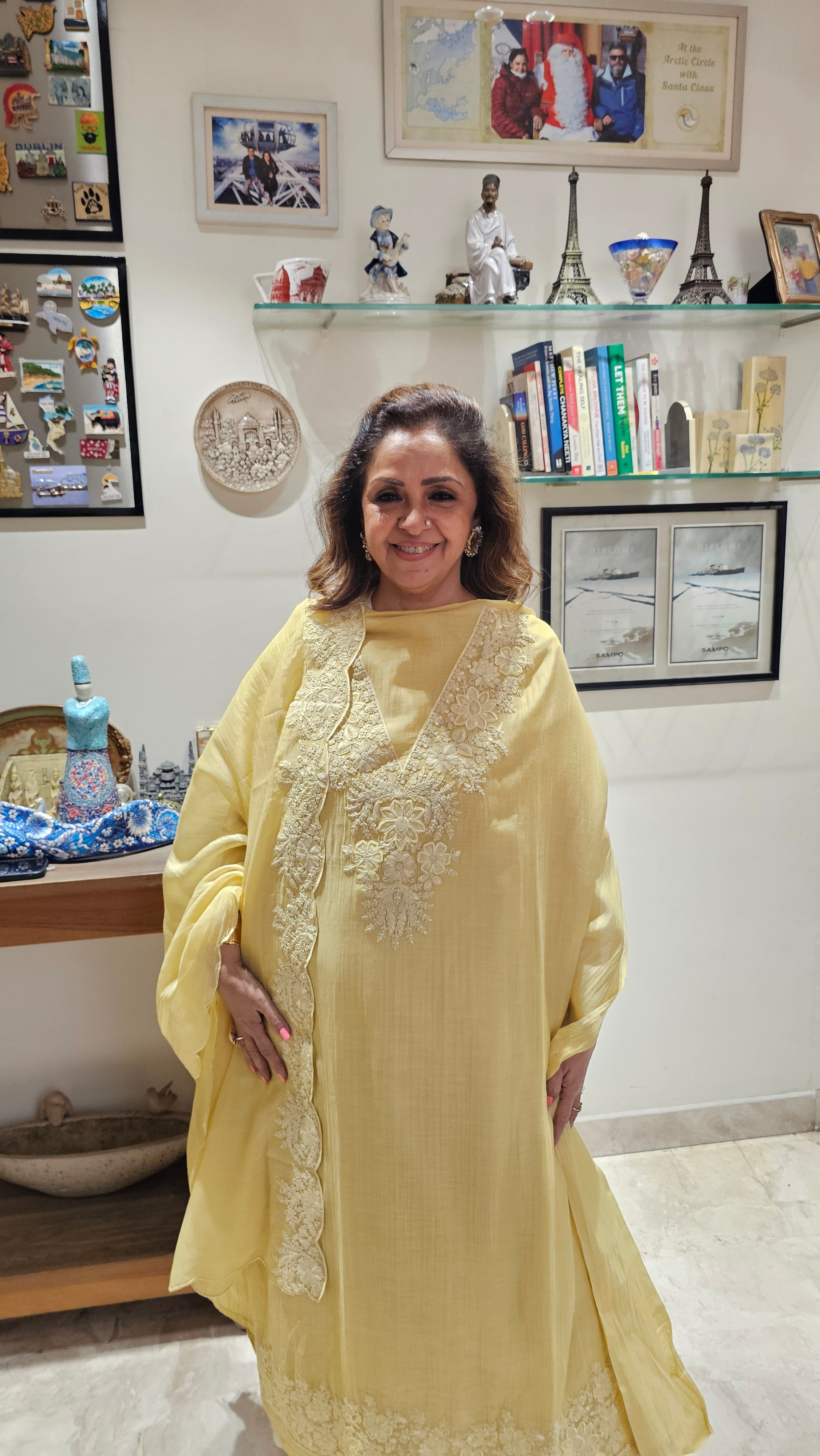 Stunning 3 Piece set with mul Top & Dupatta with Thread work with Rayon bottom
