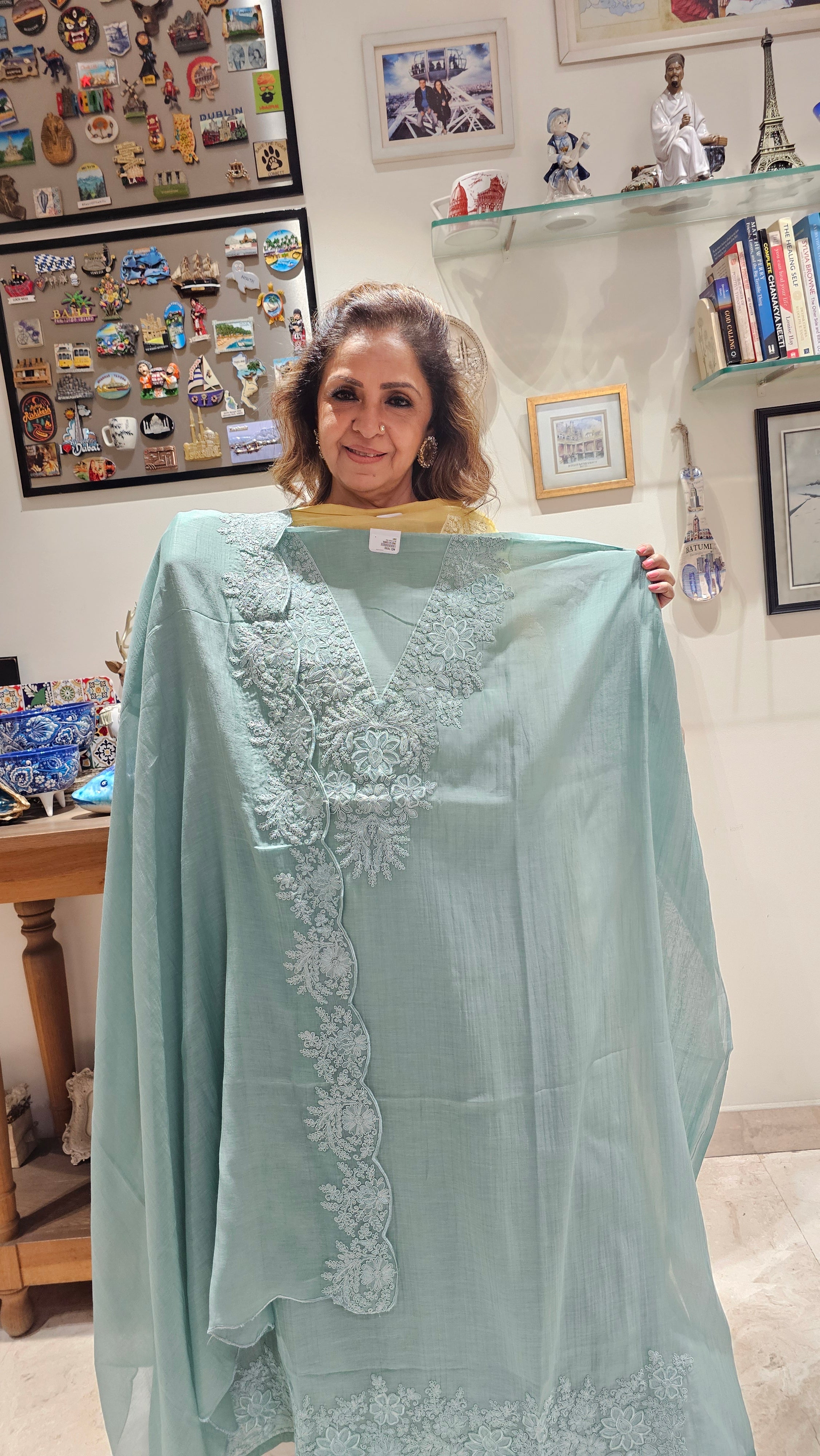 Stunning 3 Piece set with mul Top & Dupatta with Thread work with Rayon bottom