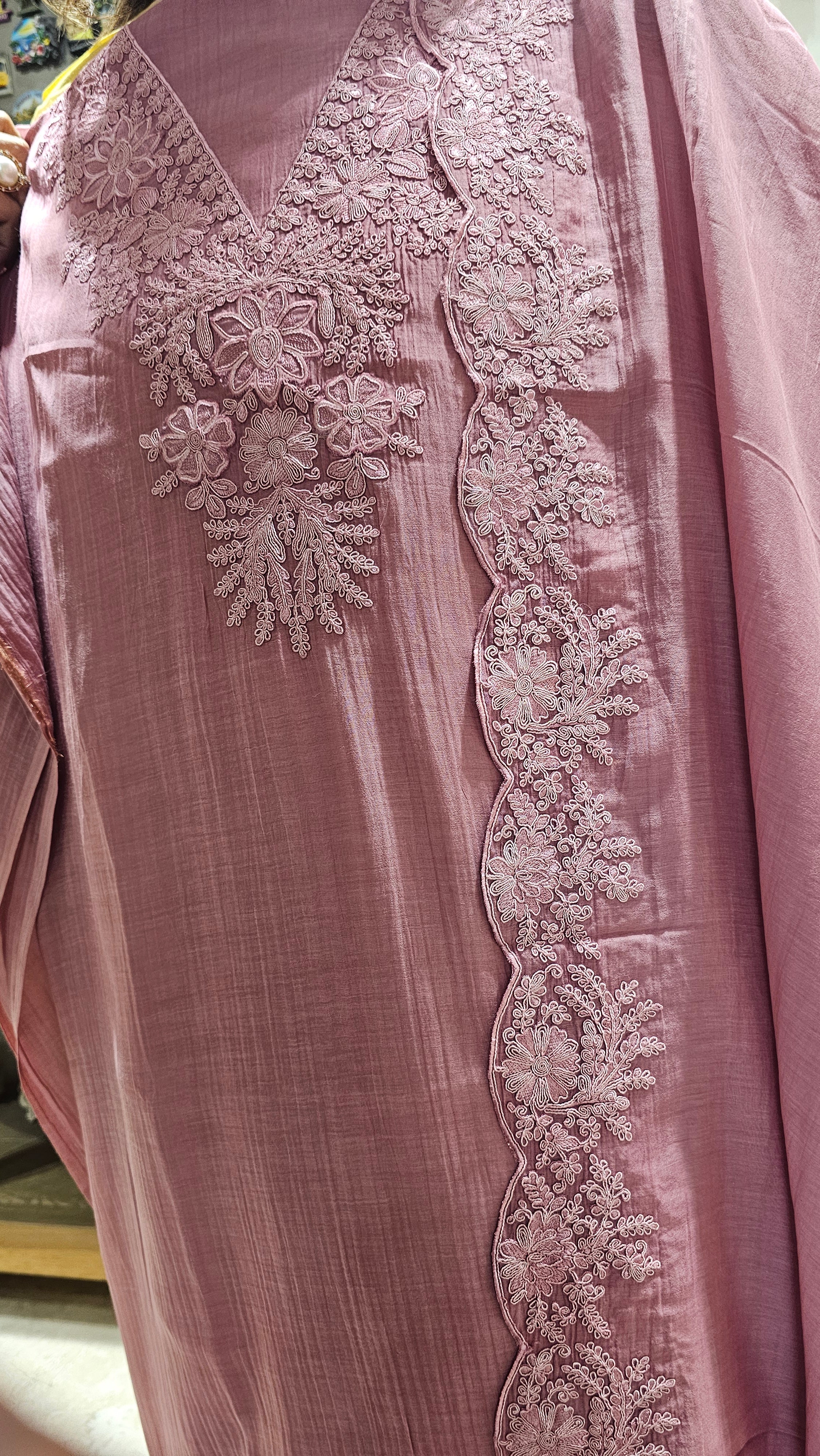 Stunning 3 Piece set with mul Top & Dupatta with Thread work with Rayon bottom