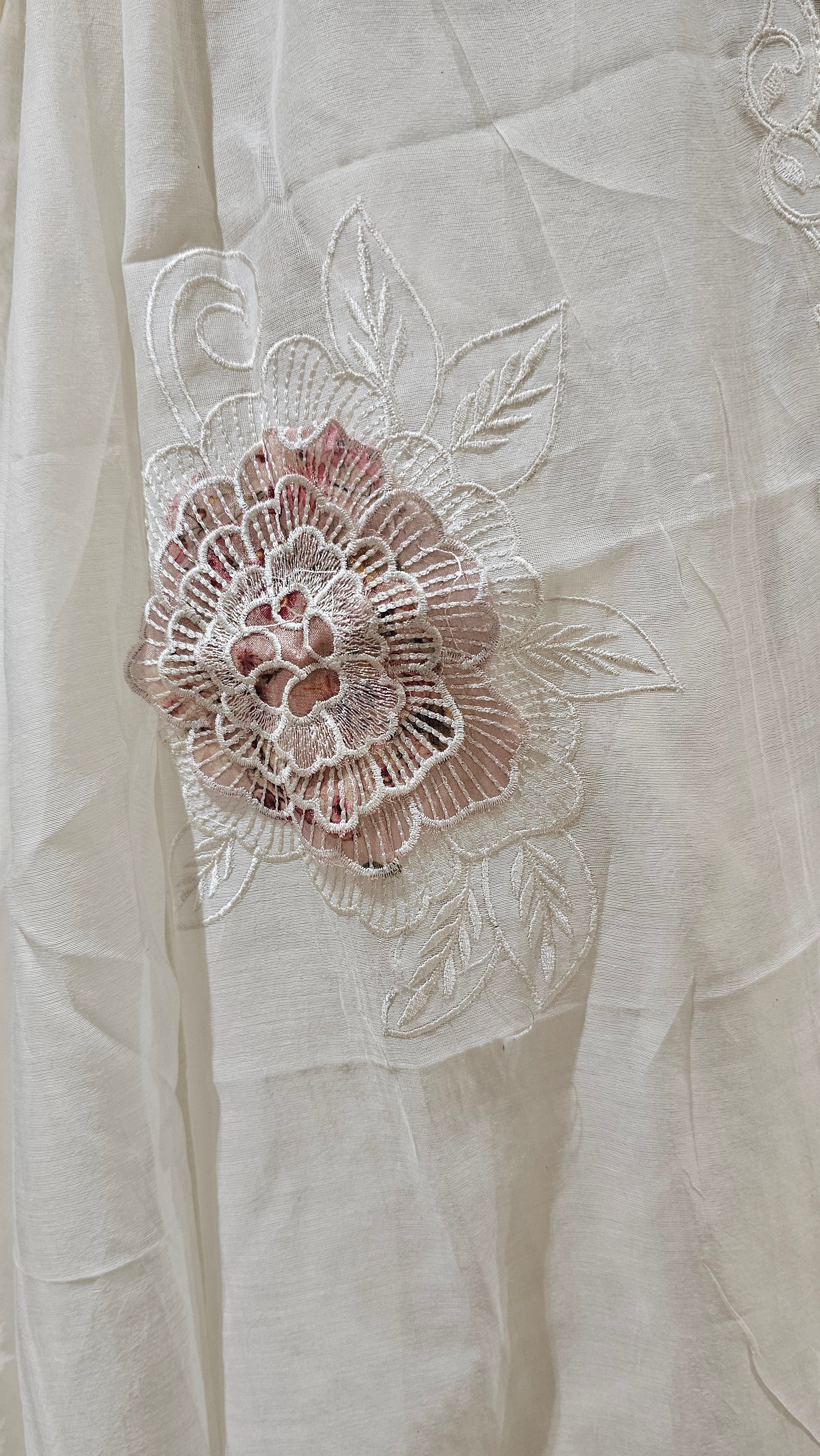 Beautiful Mul Top & Dupatta With Rayon Bottom With Thread work