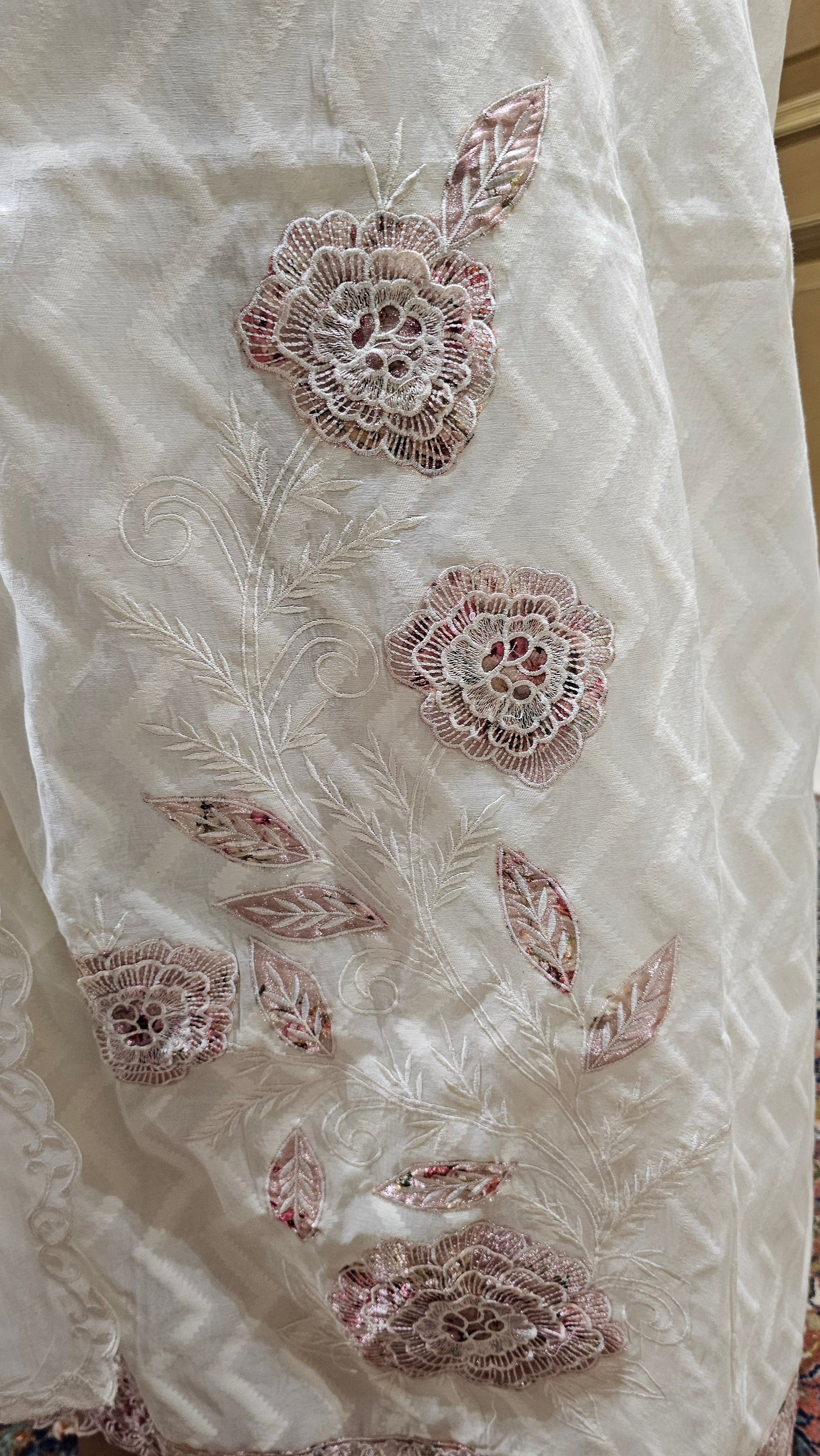 Beautiful Mul Top & Dupatta With Rayon Bottom With Thread work