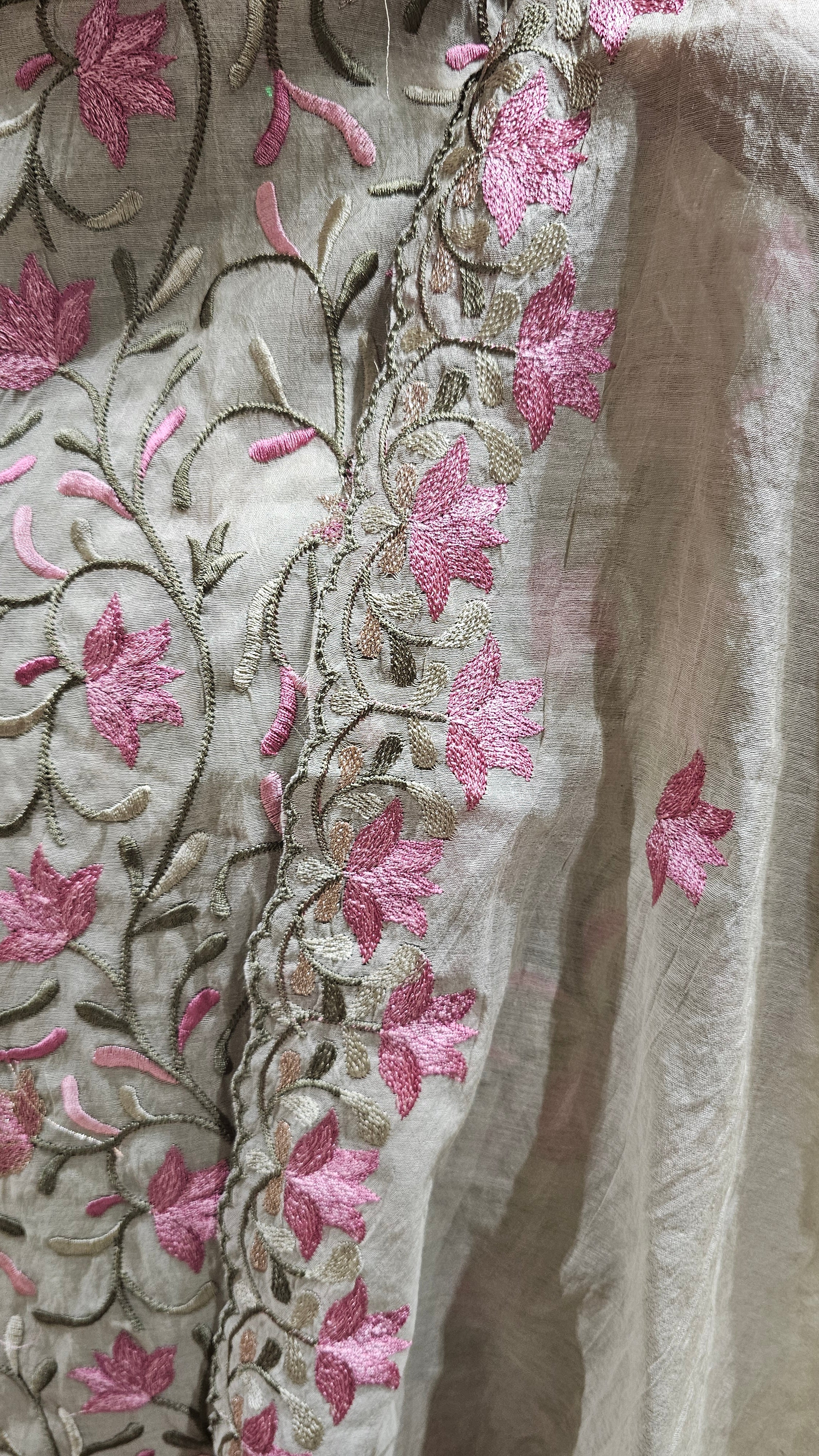 Mesmerising 3 Piece Set with Mul Top & Dupatta with Rayon Bottom with Floral Thread work