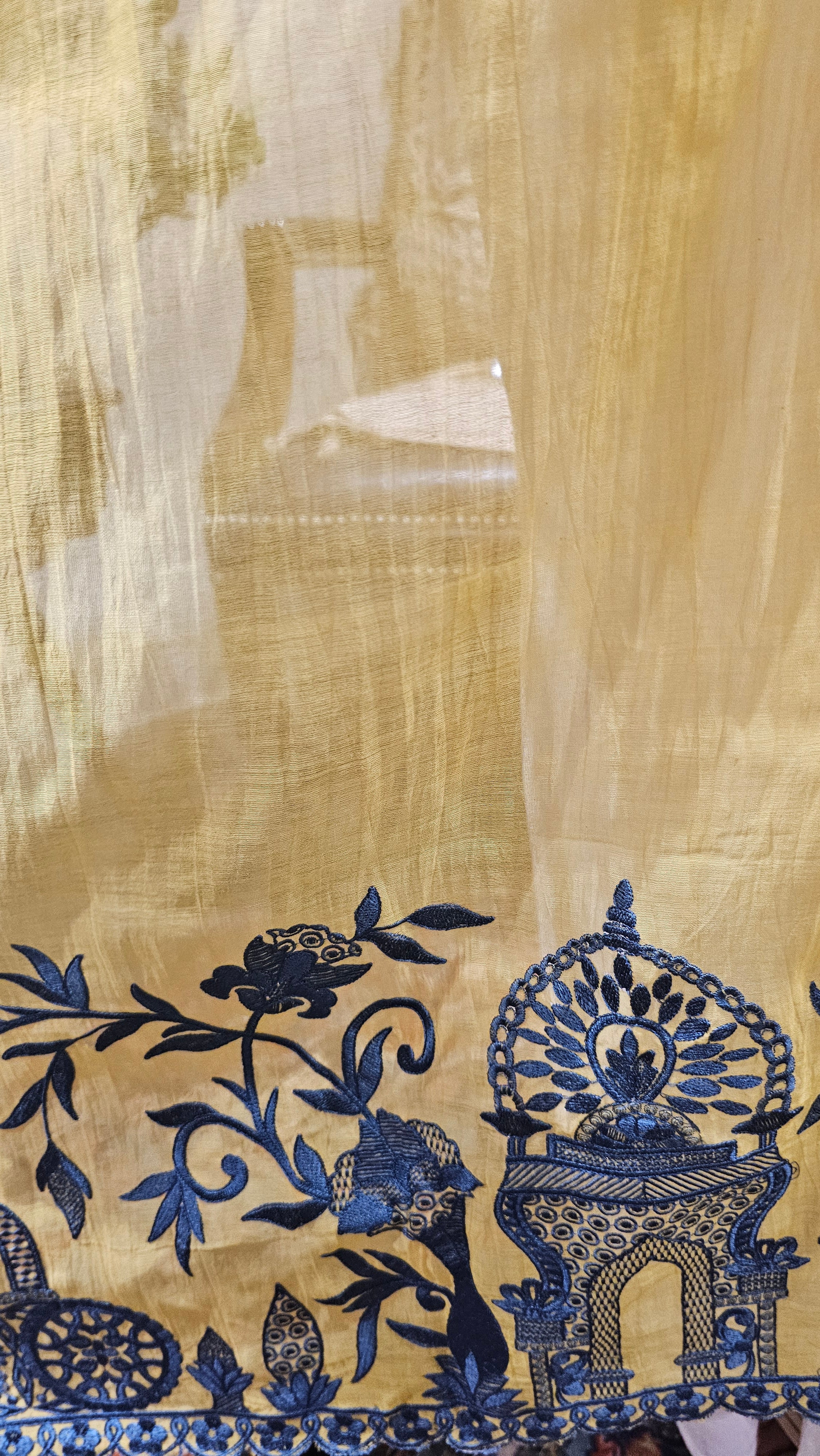 Stunning Mul Top & Dupatta With Rayon Bottom With Thread work