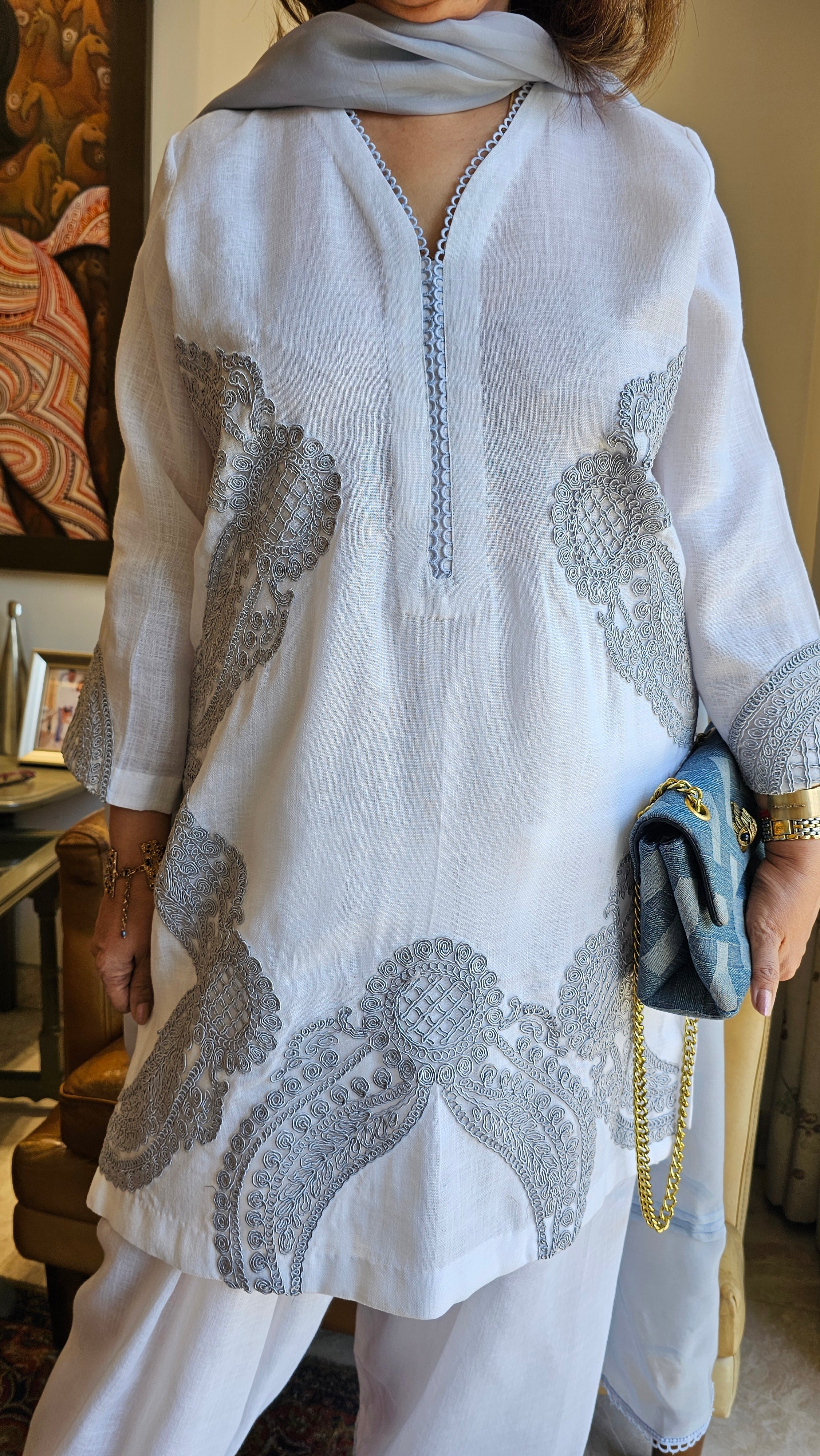 Mesmerising Linen Top and Bottom with Dori work with organza Dupatta