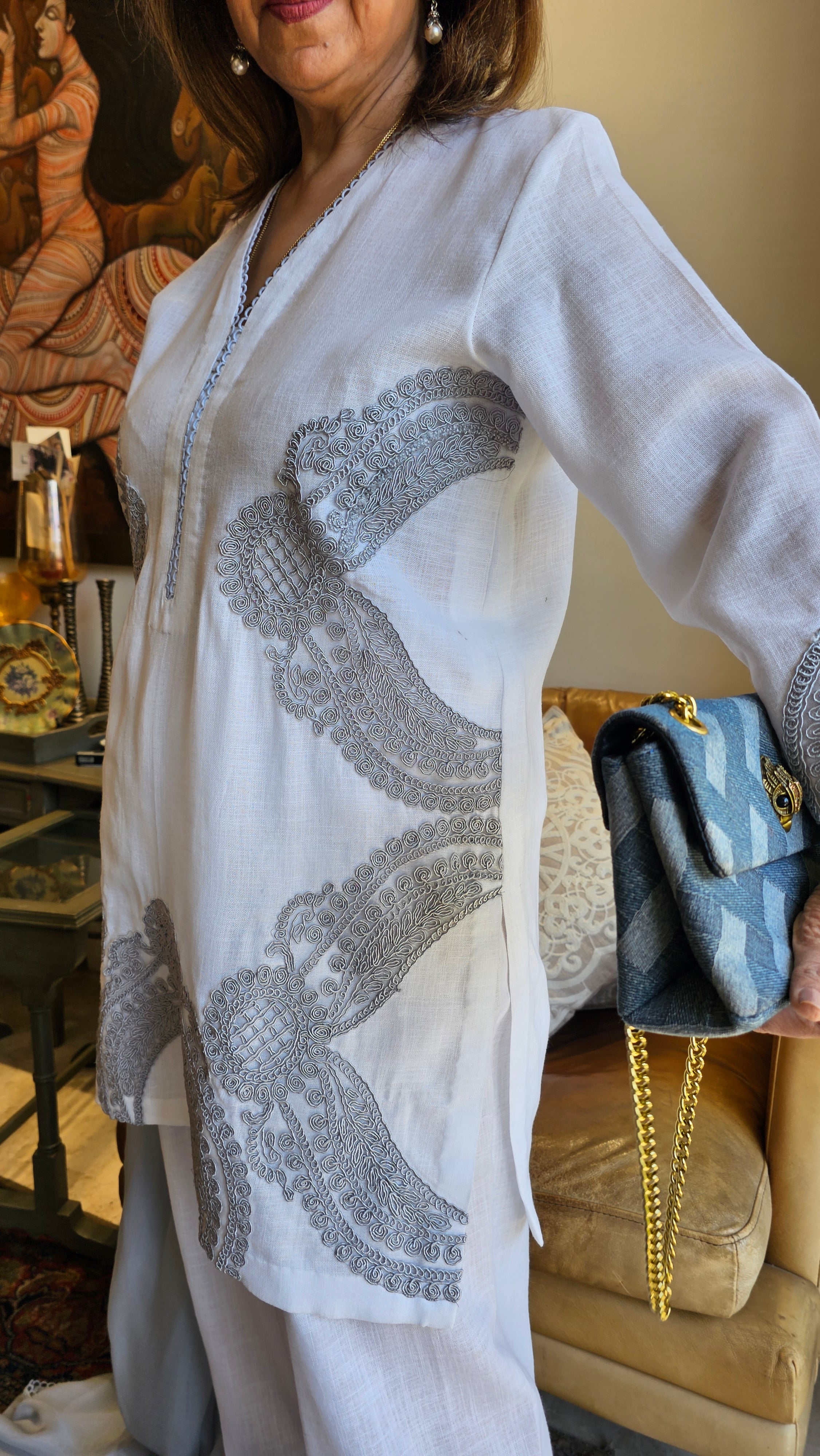Mesmerising Linen Top and Bottom with Dori work with organza Dupatta