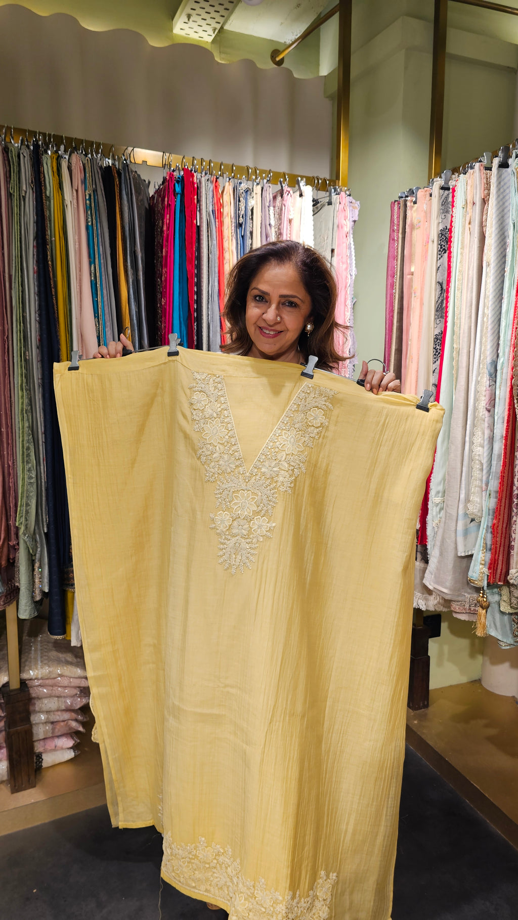 Beautiful Mul Fabric Suit trimmed With thread work