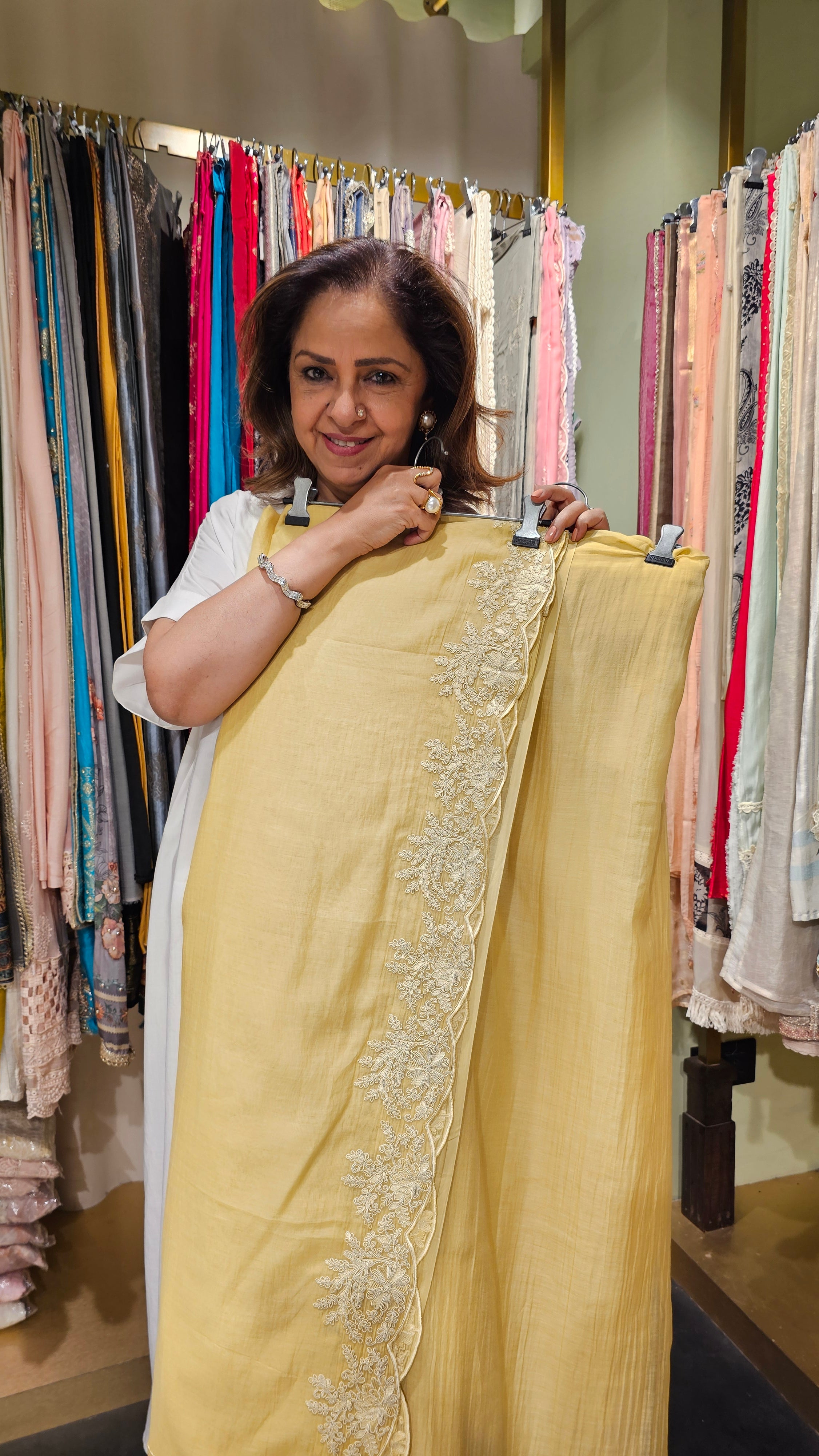 Beautiful Mul Fabric Suit trimmed With thread work