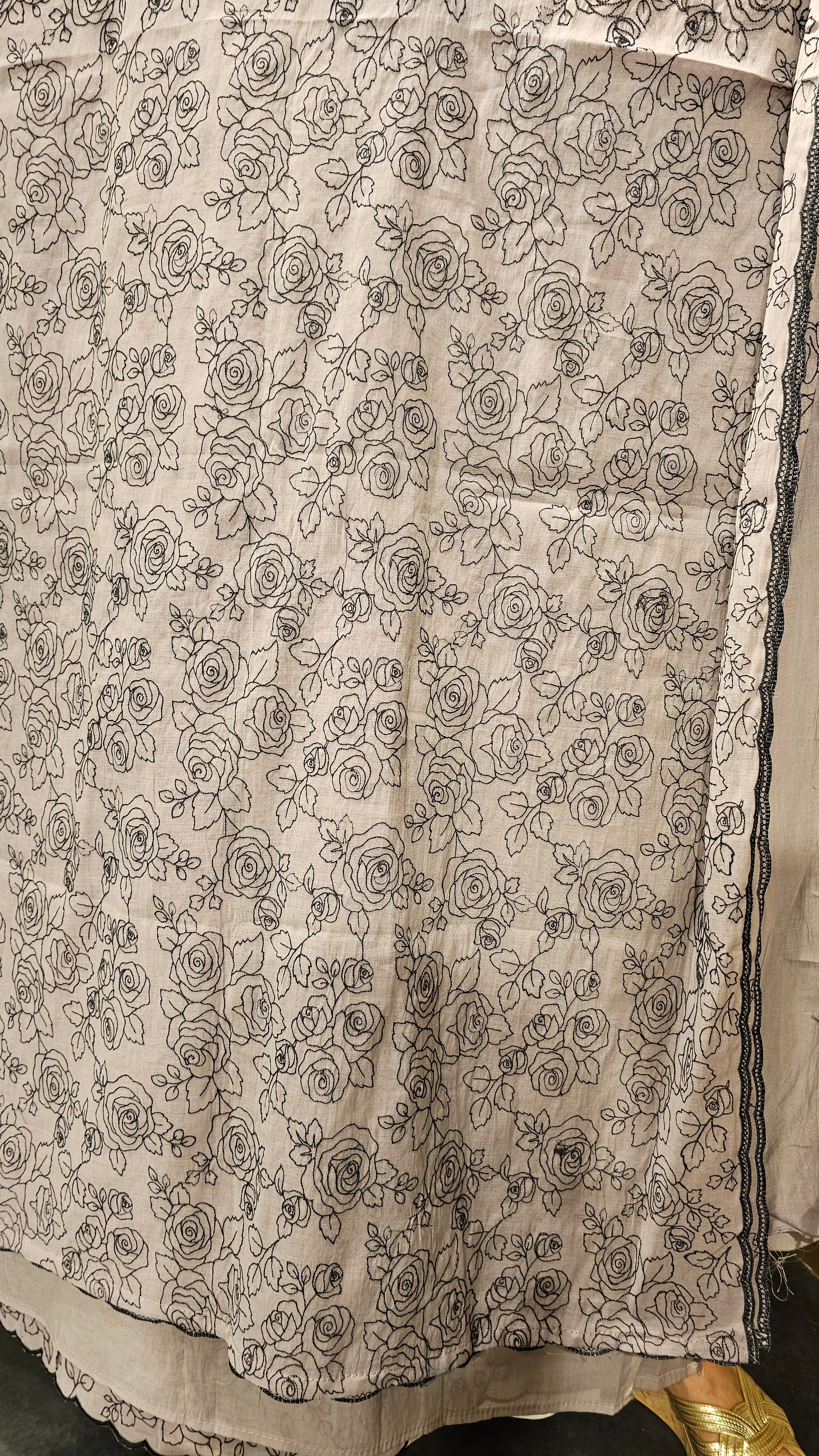 Beautiful Mul Top & Dupatta  with Rayon Bottom Suit trimmed With Thread Work