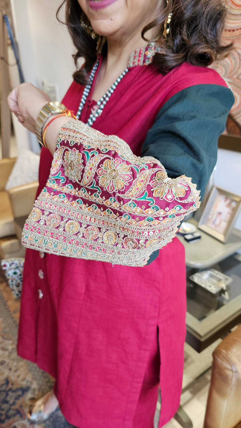 Stunning Linen Co-ord Set With Zari, Resham & Mirror Work
