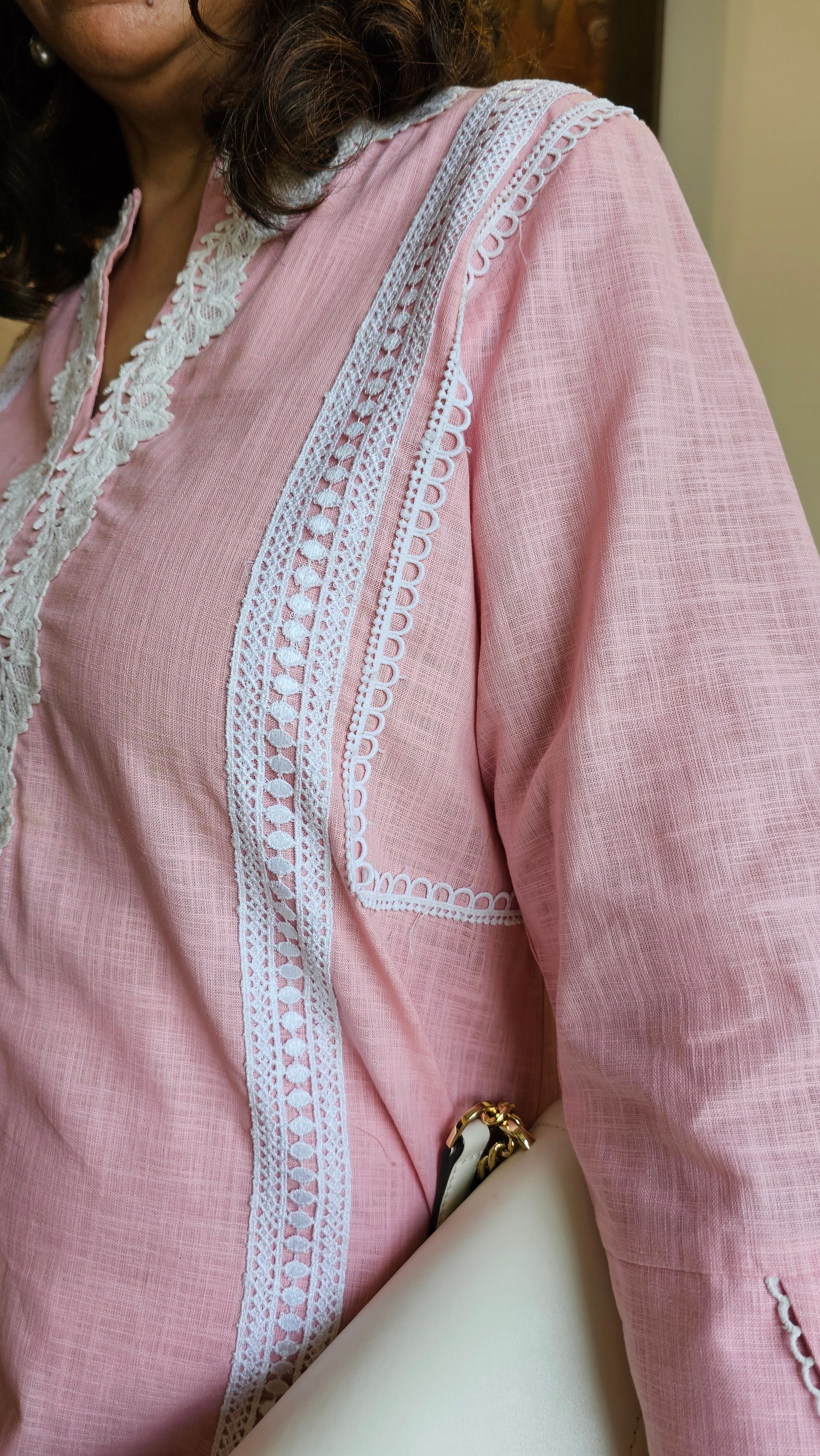 Beautiful Linen Co-ord Set With Lace Cut Work