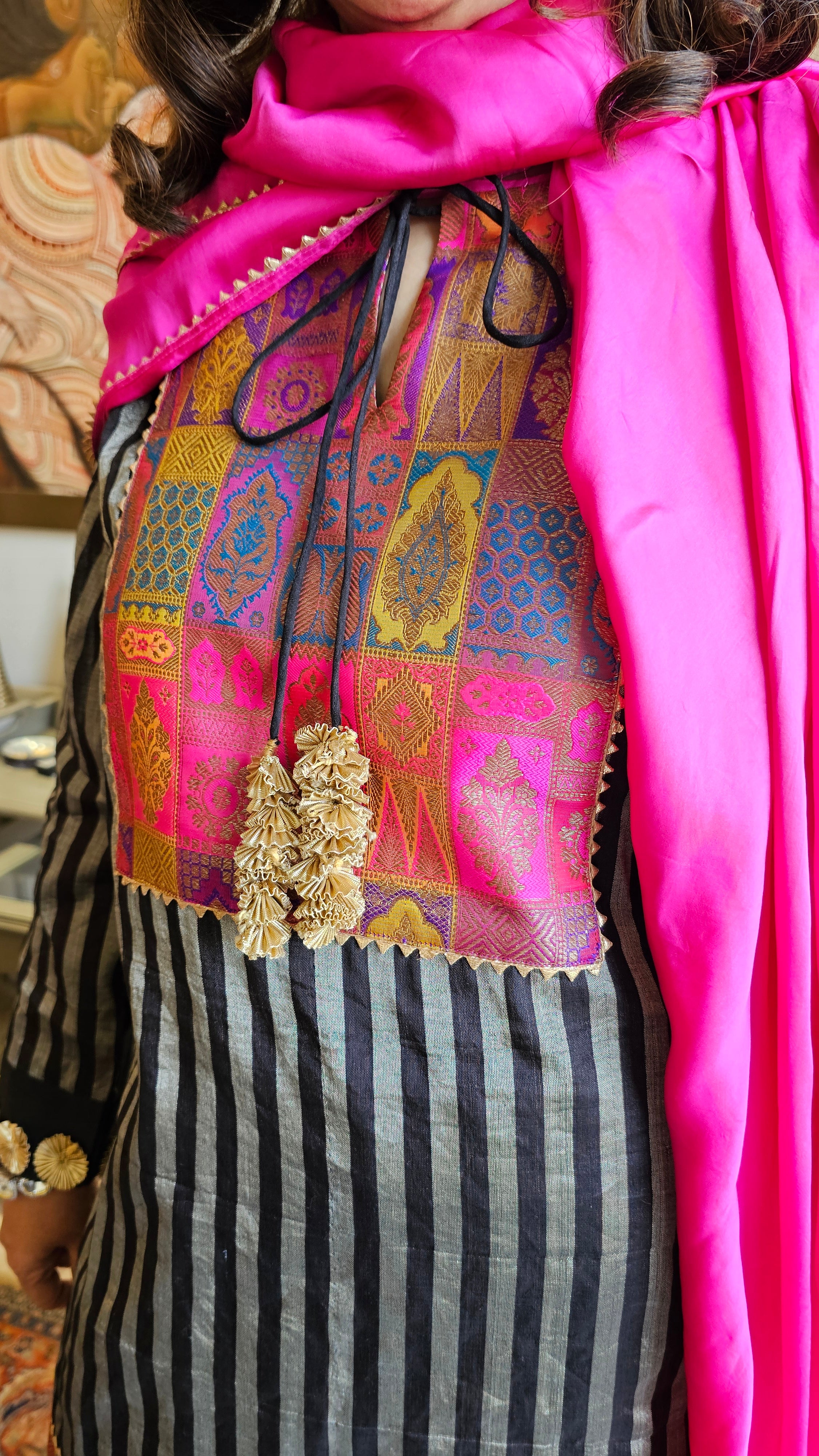 Stunning Beautiful Tissue Banarasi Kurta, Chanderi Bottom & Satin Scarf Trimmed With Gota Kinari