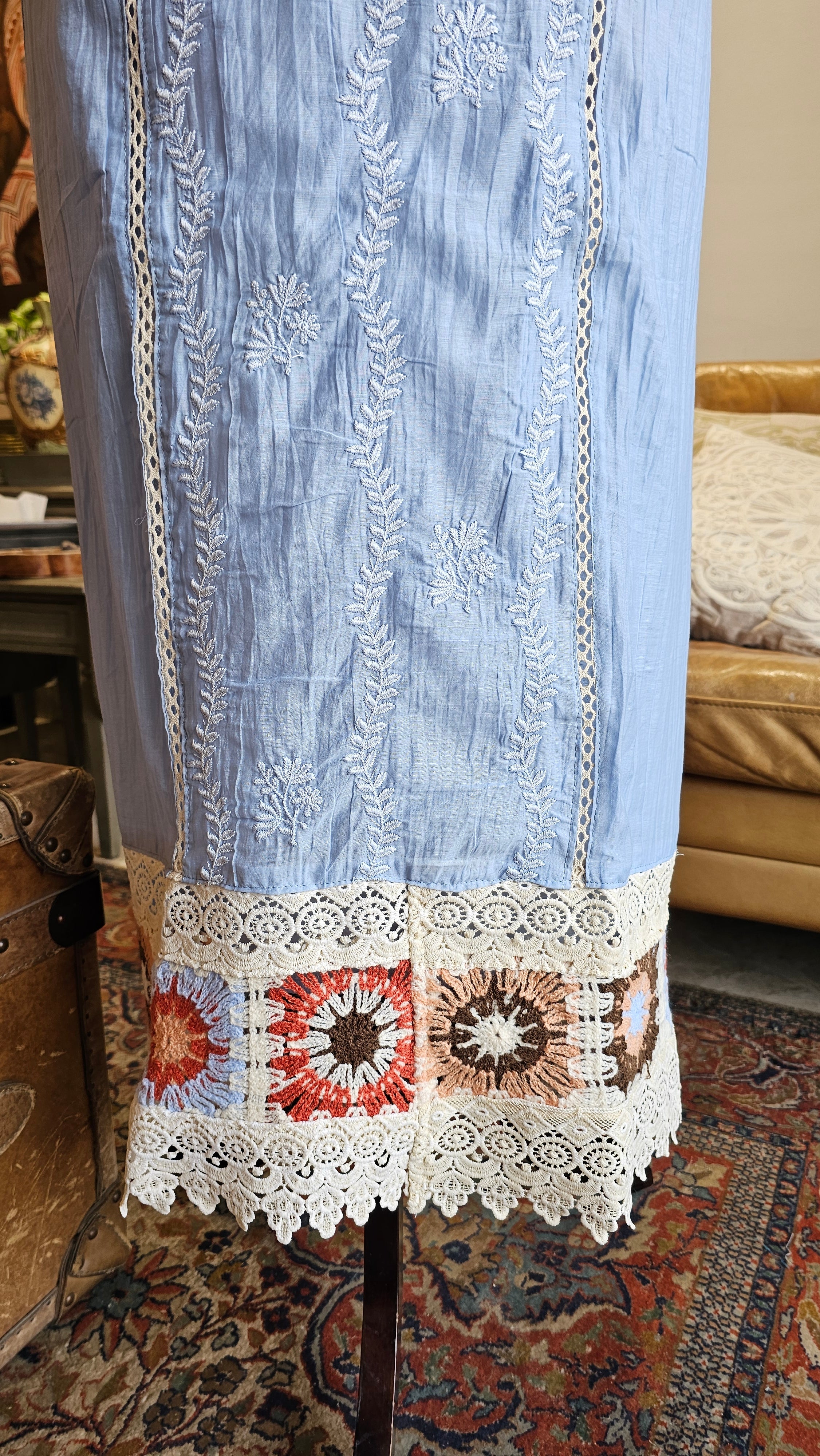 Beautiful Mul Fabric suit with Hand, Crochet & Thread work