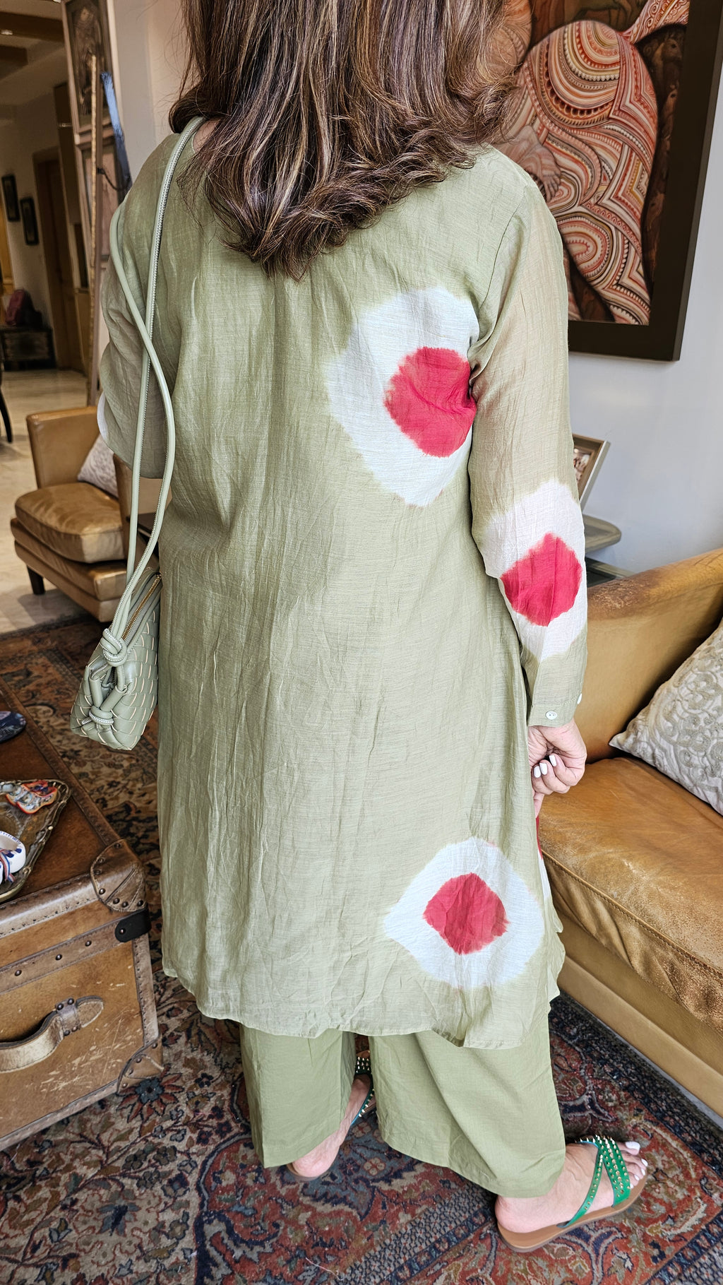 Beautiful Mul Tie & Dye Outfit with Mother of Pearl Work