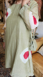 Beautiful Mul Tie & Dye Outfit with Mother of Pearl Work