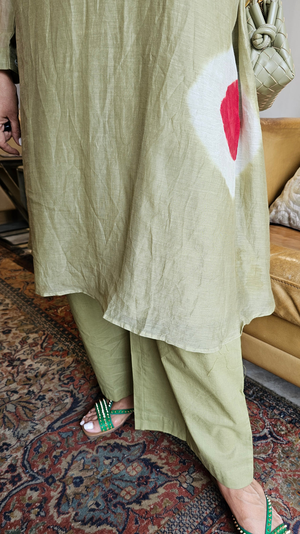 Beautiful Mul Tie & Dye Outfit with Mother of Pearl Work