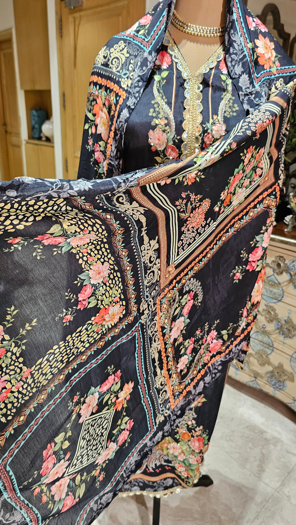 Beautiful Pakistani Printed Muslin Unstitched Suit With Mirror Work