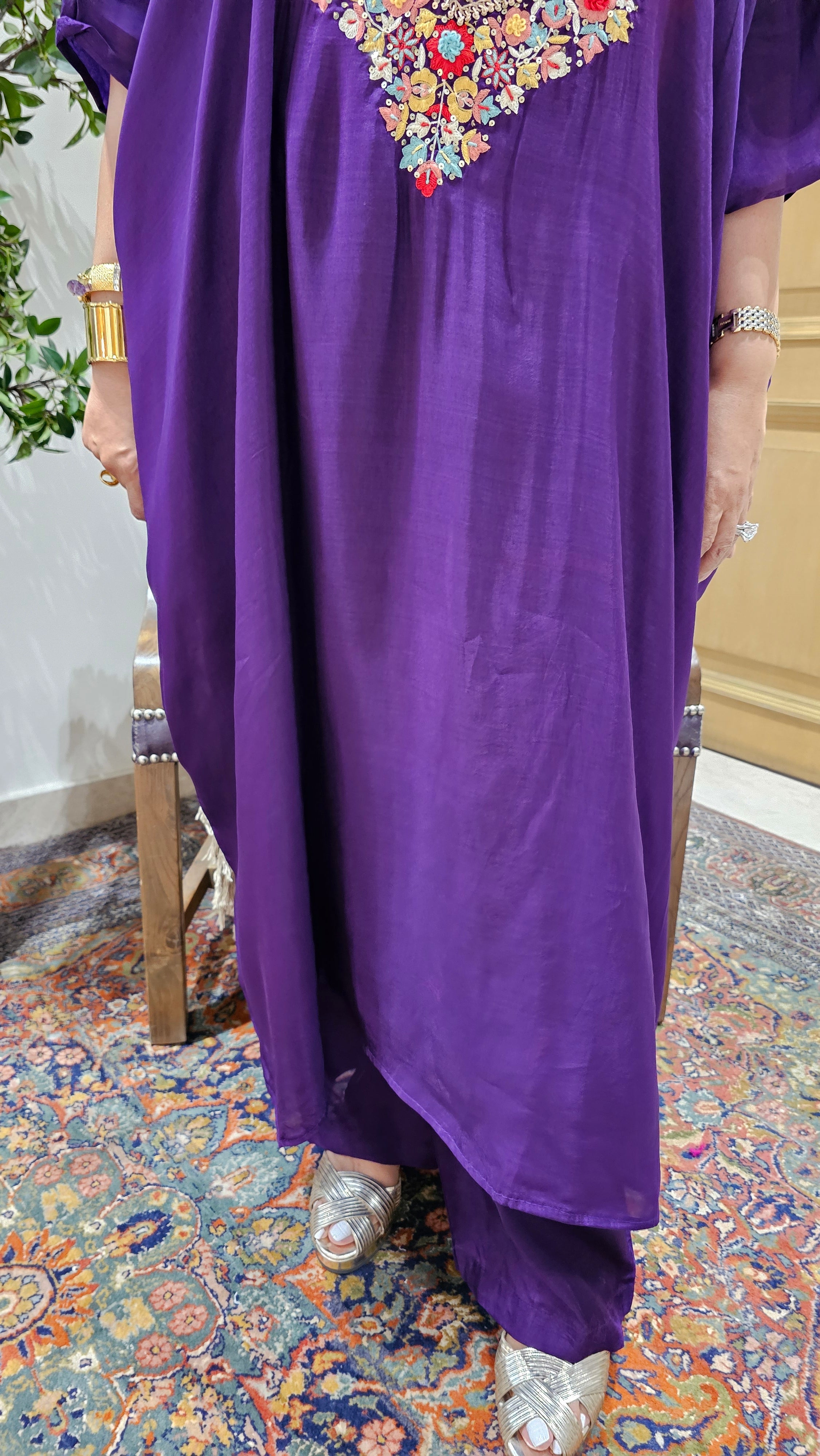 Beautiful Raw Silk Kaftan & Plazzoo Embellished With Thread & Sippi Work