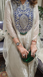 Hand Embroidered Silk Tissue Set with with Sui-ka-Kaam Dabka and Zardozi Cape