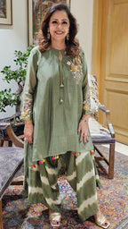 Asymmetric Kurta in Pure Mul Chanderi With Silk Tie and Dye Boho Pants