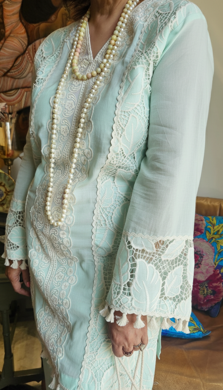 Adorable Mul Mul Co-ord set Trimmed with Stunning Lace Work